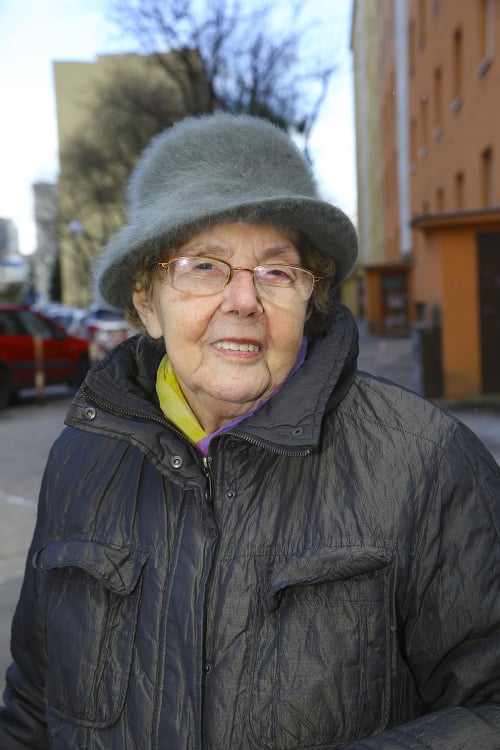 Elena (92), Bratislava.