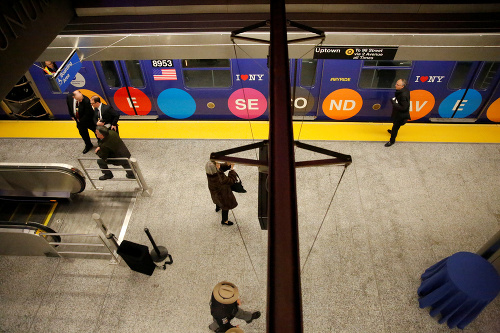 V New Yorku otvorili prvú časť novej linky metra Second Avenue.