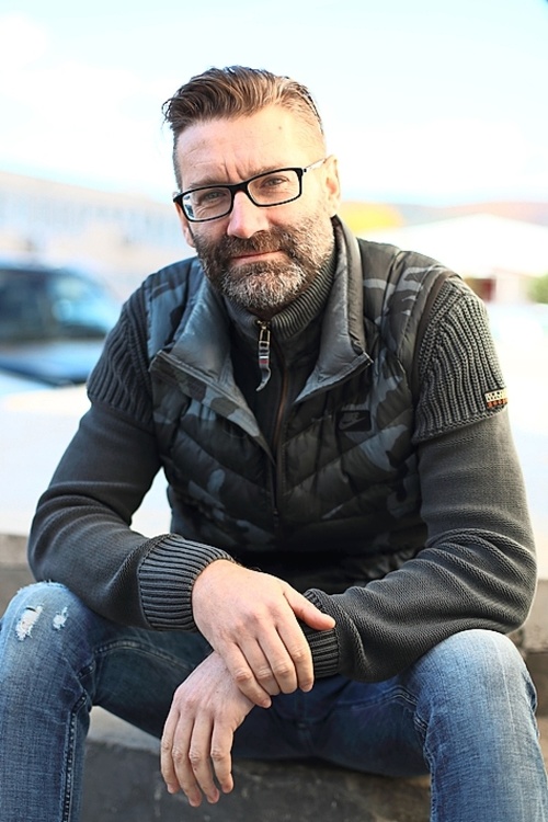 Andy Kraus (49).