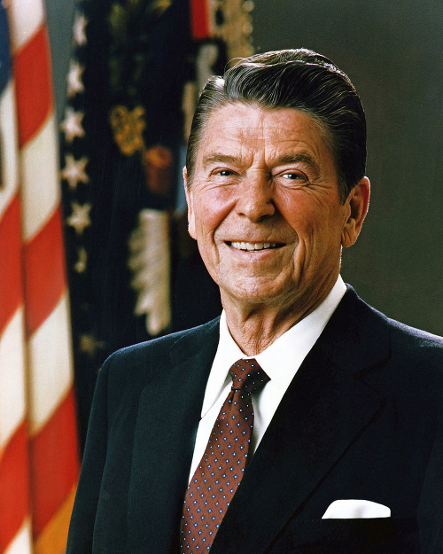 Bývalý prezident USA Ronald Reagan († 93).