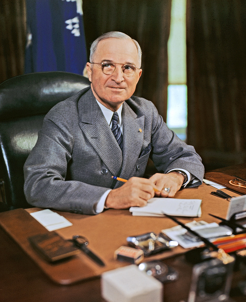 Harry S. Truman (1945 - 1953).