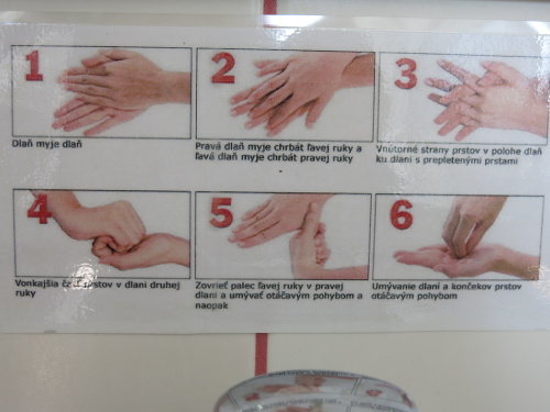 Takto sa správne umývajú ruky.