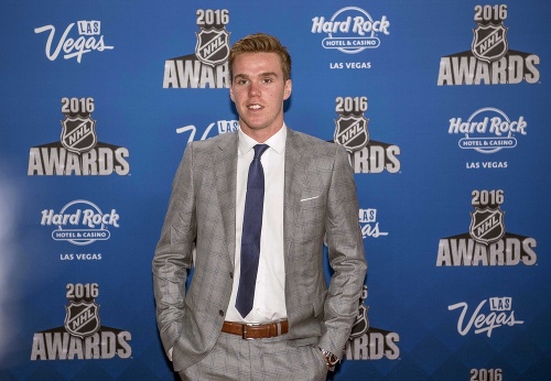 Connor McDavid je najmladším kapitánom v histórii NHL.