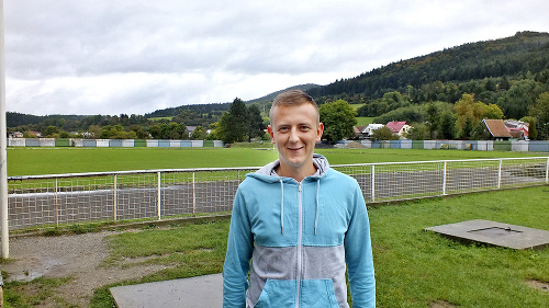 Manažér klubu Denis Uhliarik (23) si prvý všimol podozrivého muža.