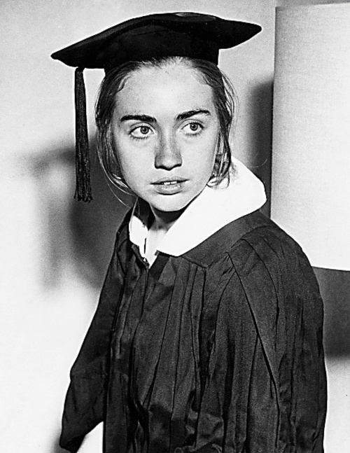 ŠPRTKA HILLARY: Zapísala sa ako ambiciózna študentka. Po čas štúdia práva na univerzite v Yale sa zoznámila s Clintonom.