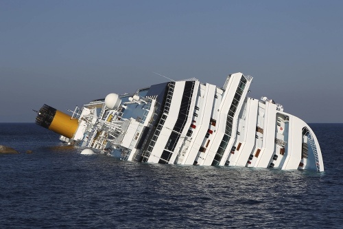 Costa Concordia ešte môže byť zachránená a možno bude znova voziť turistov. 