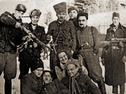 Partizáni zo skupiny Jánošík, ktorá pôsobila v Liptovskej Tepličke.