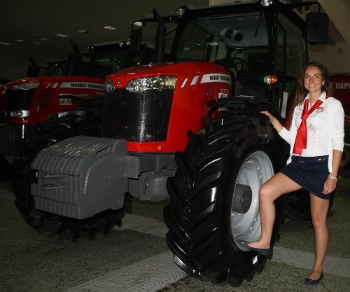 Úplnú novinku pre rok 2017 medzi lacnými traktormi ponúkala Katarína Petrová (29) z Rožňavy.