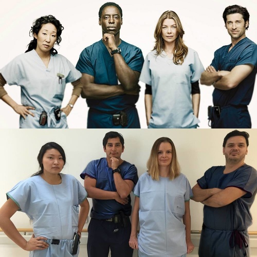 Kolegovia ako herci zo seriálu Chirurgovia. 