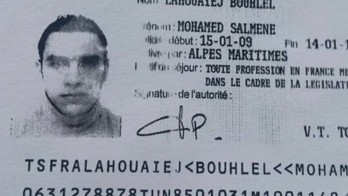 Toto je tvár Mohameda Lahouaieja Bouhlela.