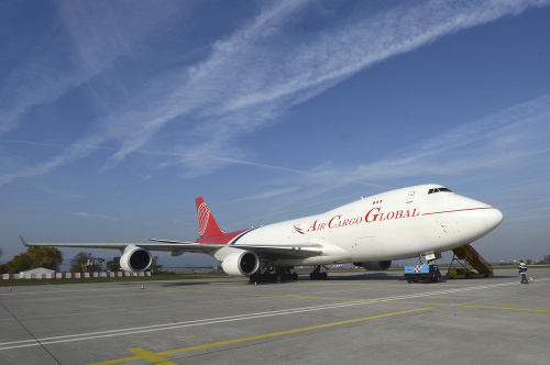 Prehliadka prvého slovenského nákladného Boeingu 747-400SF slovenskej leteckej spoločnosti Air Cargo Global.