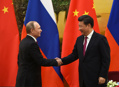Prezidenti Ruska a Číny sú zárukou bezproblémového vstupu Kunlunu do KHL.