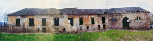 Ruina: Takto vyzeral kaštieľ pred rekonštrukciou.