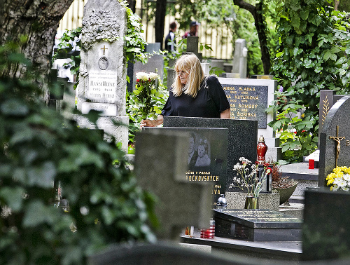 Bratislava: 27.06.2016, 12:15 hod: Chudík je pochovaný na Martinskom cintoríne. 