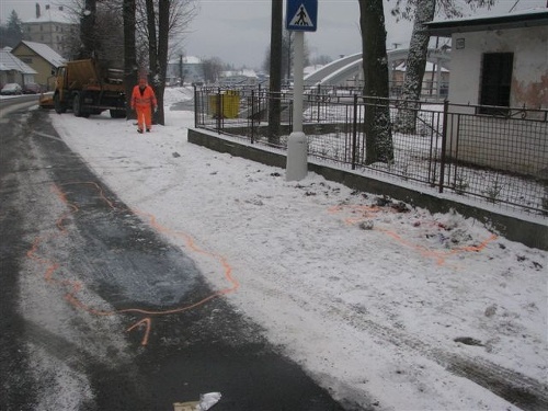 Na /artizánskej ulici v Žarnovici došlo k dopravnej nehode.