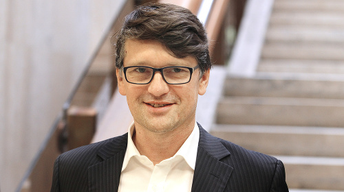 Marek Madarič (48), minister kultúry.