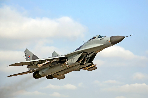 MiG 29: Naša armáda s ním síce má skúsenosti, ale ich prevádzka je veľmi drahá.
