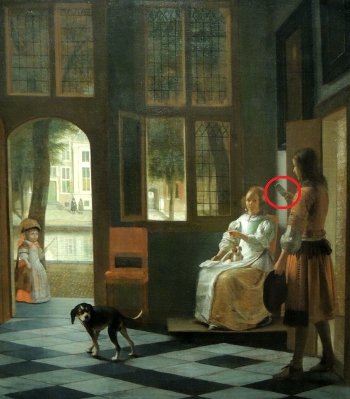 Na maľbe sa nachádza muž, ktorý v rukách drží zariadenie pripomínajúce iPhone.