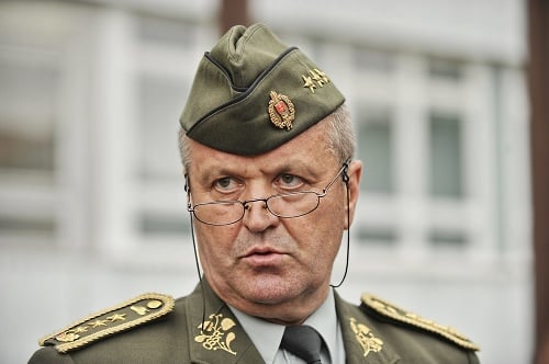 Peter Gajdoš (SNS)