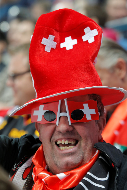 Švajčiarsky fanúšik stavil na kvantitu. 