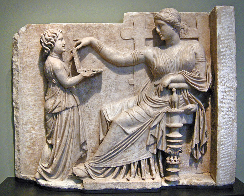 V antickom reliéfe znázornili zariadenie, ktoré pripomína dnešný laptop. 