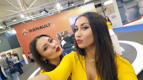 Dievčatá z Renault.
