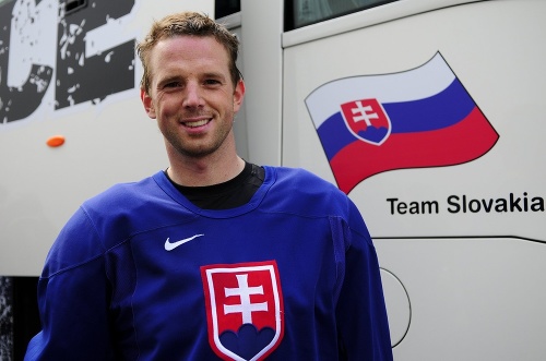Kapitán slovenskej hokejovej reprezentácie Richard Lintner.