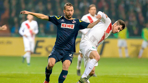 Dušan Švento (vľavo) nastúpil po prvý raz v sezóne v základnej zostave 1. FC Kolín.