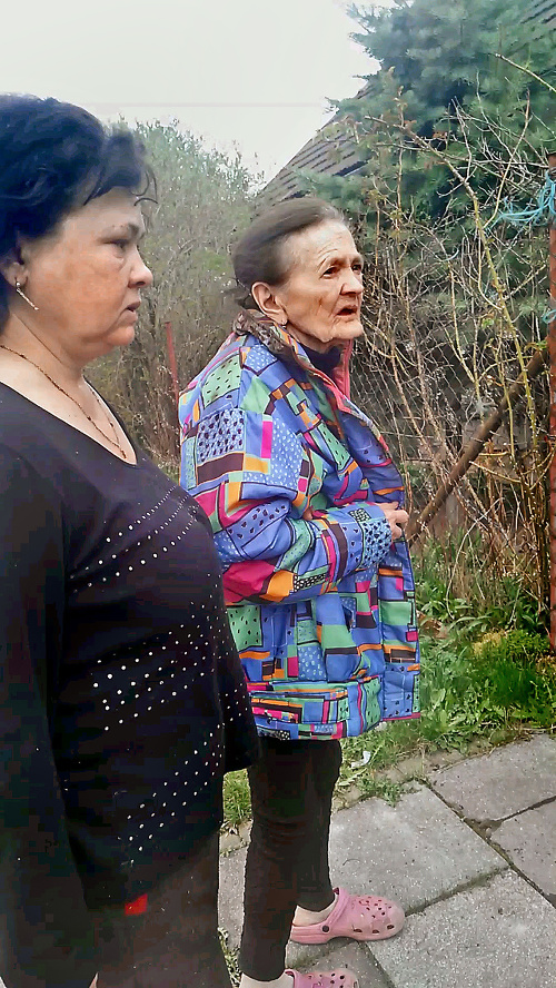 Mama s dcérou - Irena (90) a Iveta (55) sa vďaka odvážnemu susedovi druhýkrát narodili.