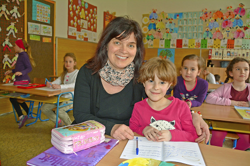 Triedna učiteľka Miroslava Lietavová hovorí, že Nikolka je mimoriadne nadaná.