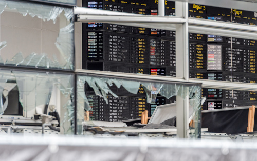 Belgické letisko Zaventem po teroristickom útoku.