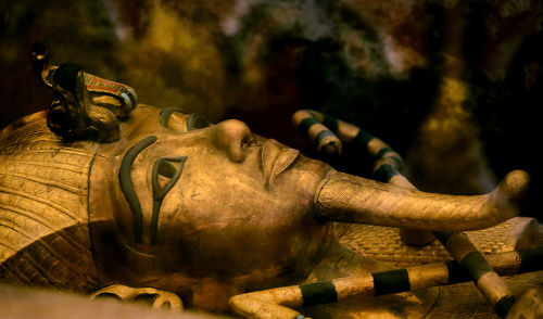 V hrobke kráľa Tutanchamóna objavili ďalšie dve miestnosti.