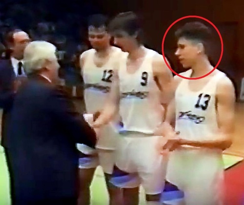Ivan bol reprezentantom v basketbale, nosil dres s číslom 13.