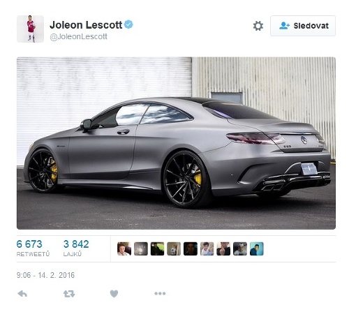 Fotografiu luxusného mercedesu zavesil Lescott hneď po prehre S Liverpoolom.