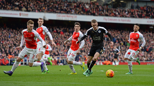 Jamier Vardy žiaril aj v nedeľnom šlágri Arsenal – Leicester.