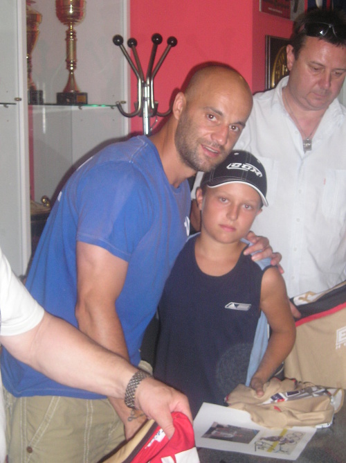 Marek Chamula (12) bol účastníkom hokejového kempu v Trenčíne, ktorý sa uskutočnil pod záštitou Paľa Demitru.