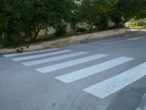 Cesta do neznáma: Na chorvátskych chodcov mysleli aj na miestach, kde by ste logiku len ťažko hľadali.