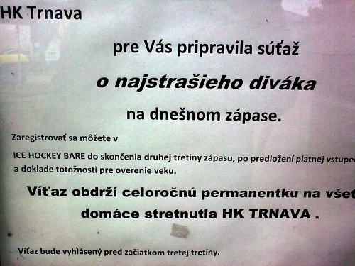 Na trnavskom zimnom štadióne vyhlásili pátranie po divákovi neznámeho druhu.