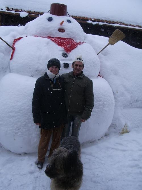 Čitateľ nám poslal fotografiu snežného rekordéra.
