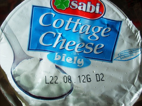 Podľa dátumu spotreby mal byť cottage syr "vo forme" ešte pár dní.