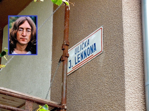 Ulička Johna Lennona už má tabuľku, hoci sa ešte stále oficiálne volá Miškovského ulica.