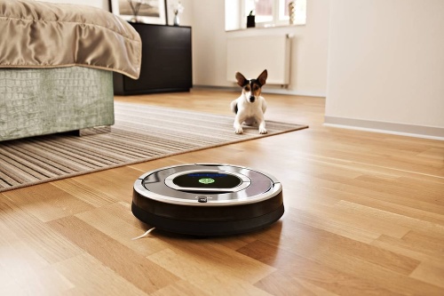 Robotický vysávač iRobot Roomba 780.