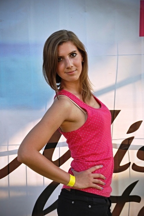 Simona Fašungová (23), Bratislava: Miery: 90-60-90.