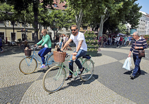 Bicykel od Pavla má aj snúbenec Dominiky Cibulkovej Michal Navara.