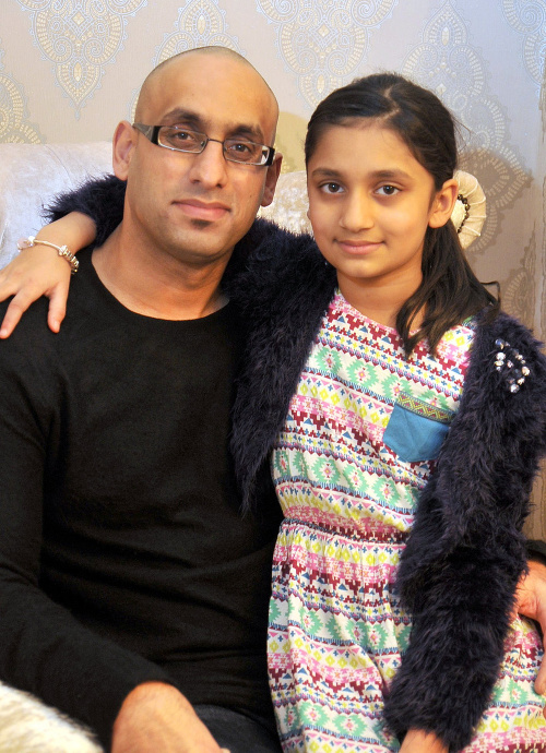 Imran je sám rodičom, na fotke s osemročnou dcérkou.