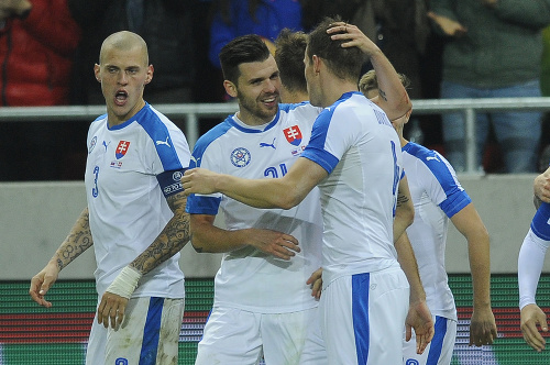 Futbalisti postupom na EURO potešili fanúšikov. Čo dokážu vo Francúzsku?