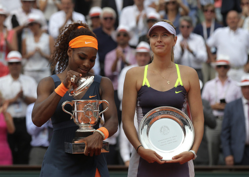 Serena Williamsová (vľavo) a Maria Šarapovová sú najlepšie zarábajúcimi športovkyňami sveta.