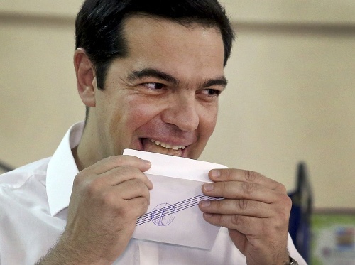 Svoj hlas v referende odovzdal aj premiér Alexis Tsipras.