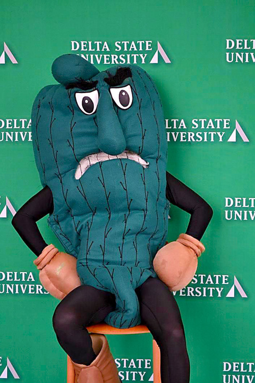 Delta State University: Fighting Okra (bojovníčka Okra)