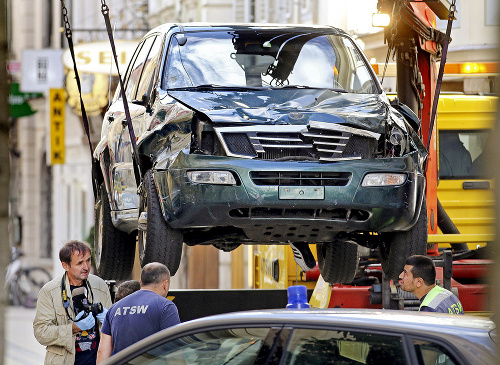 Vražednou zbraňou bláznivého šialenca bol tento zelený jeep.